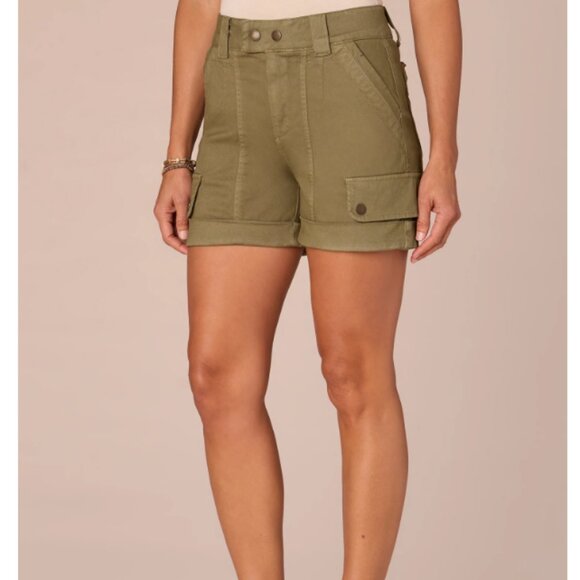 Democracy Pants - "Ab"solution Skyrise 4.5" Inseam Double Button Cargo Short WS-164